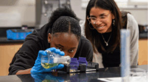 Students in a Biology lab