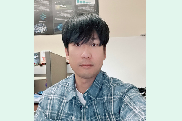 Dr. Chol Park