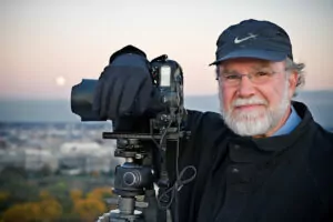 photographer Steve Uzzell